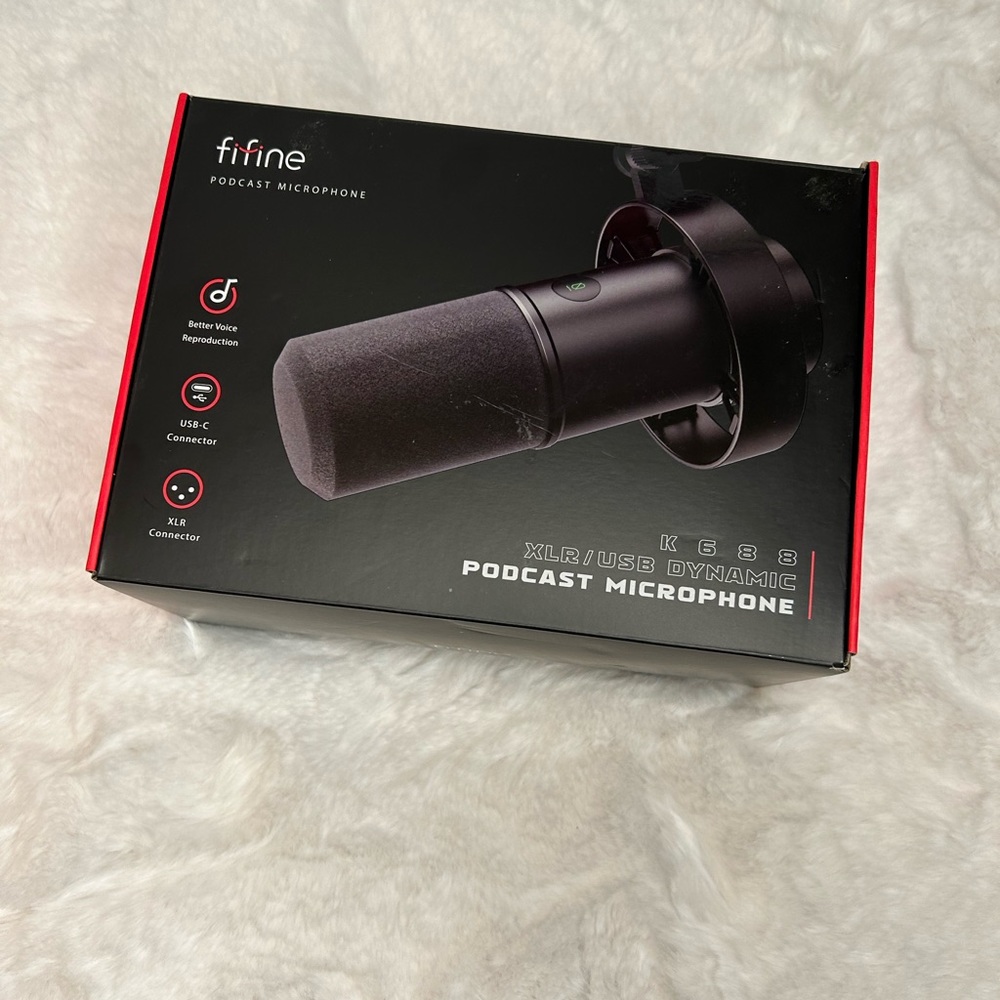 Podcast microphone - Picture 4 of 4